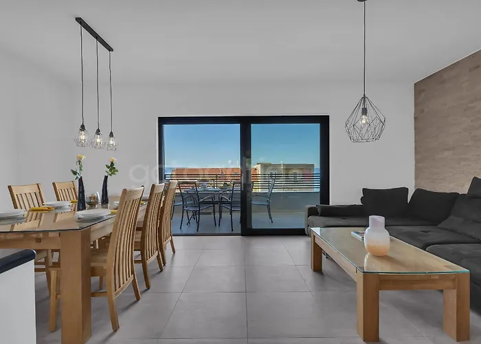 Luxury Apartment Lotus
