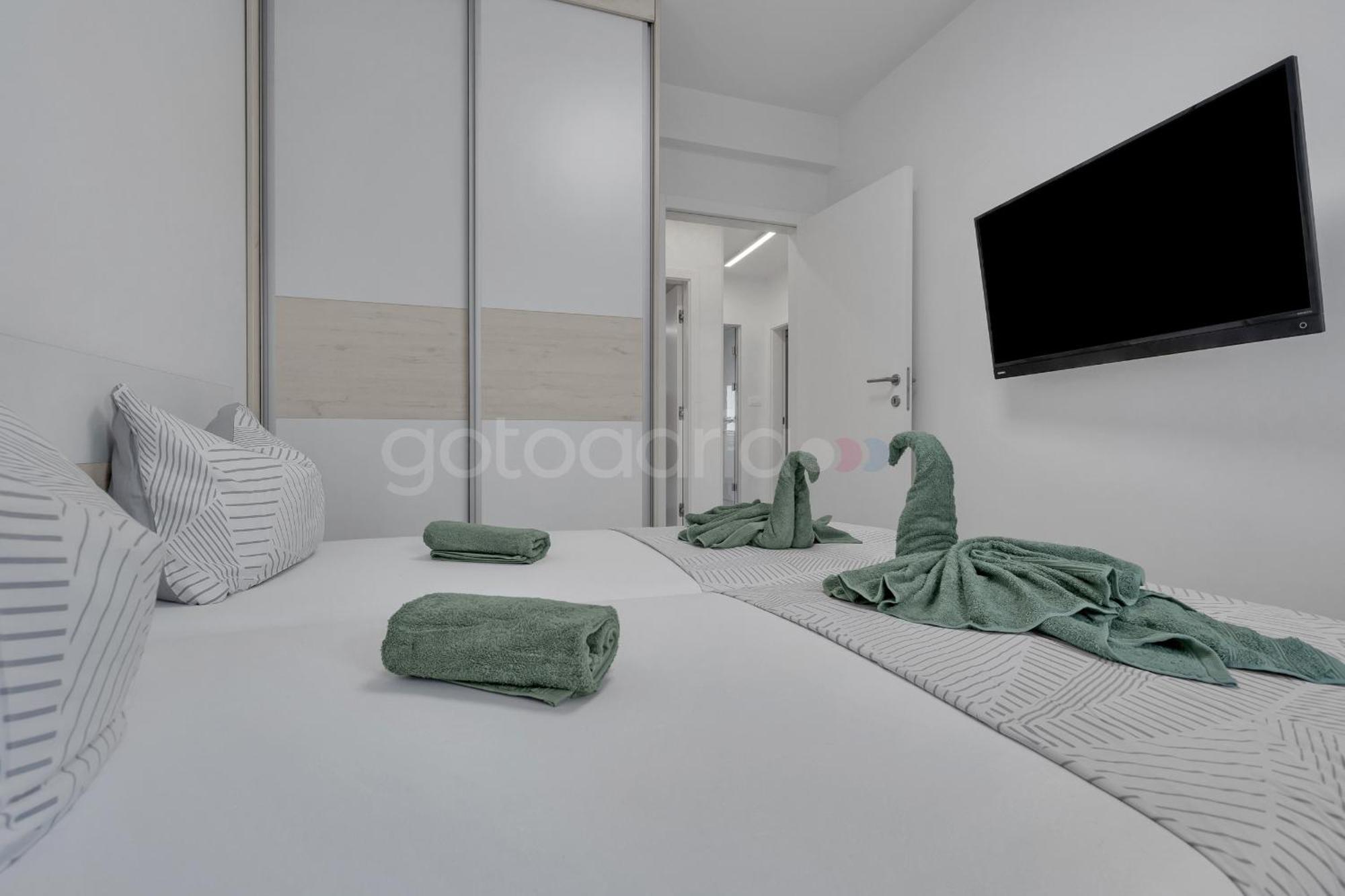 Luxury Lotus * Makarska